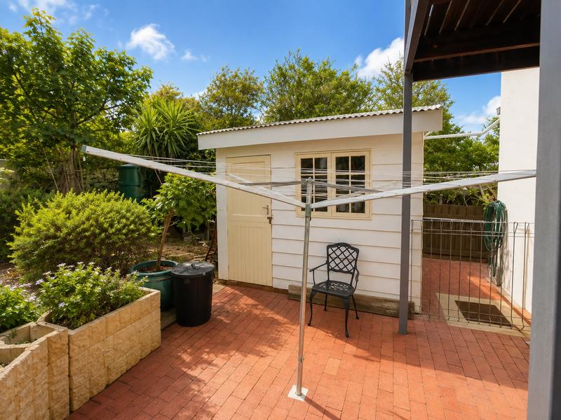 4 Bedroom Property for Sale in Beach Estate Western Cape